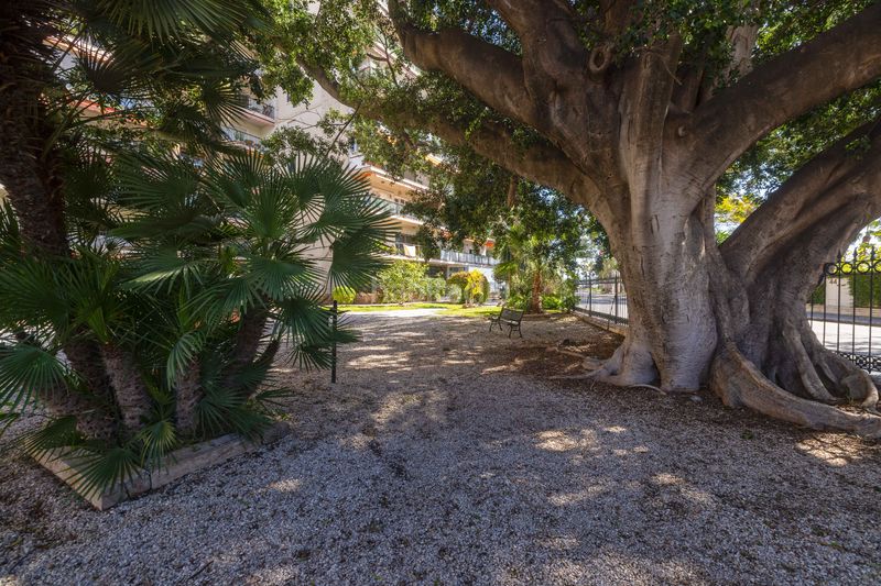 Foto d16168d7-879c-4538-95bf-e7717281bb2d. Pis amb calefacció aparcament a Limonar Málaga