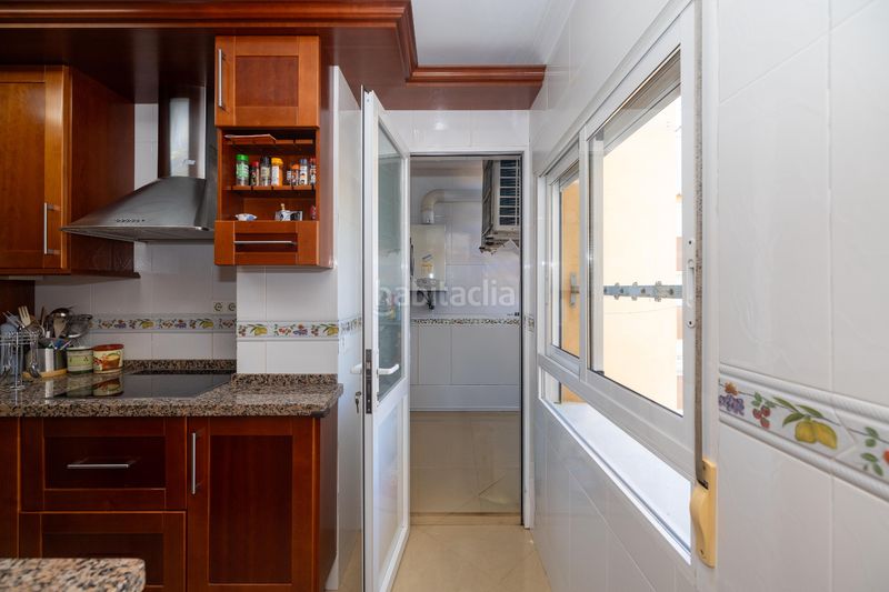 Foto 90d98bc1-4cb6-4811-a518-047bc34db7ee. Pis amb calefacció aparcament a Carranque - Haza Cuevas Málaga