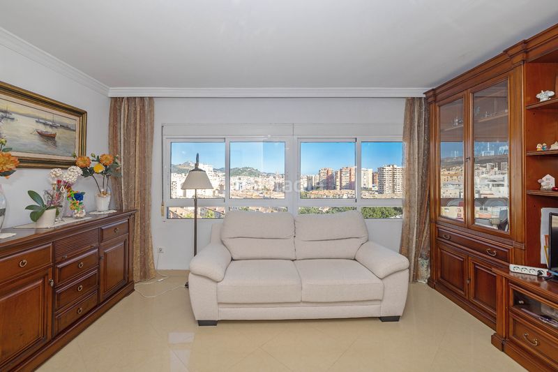 Foto d74d3796-785d-45dd-b1f5-a5cc6030085e. Pis amb calefacció aparcament a Carranque - Haza Cuevas Málaga