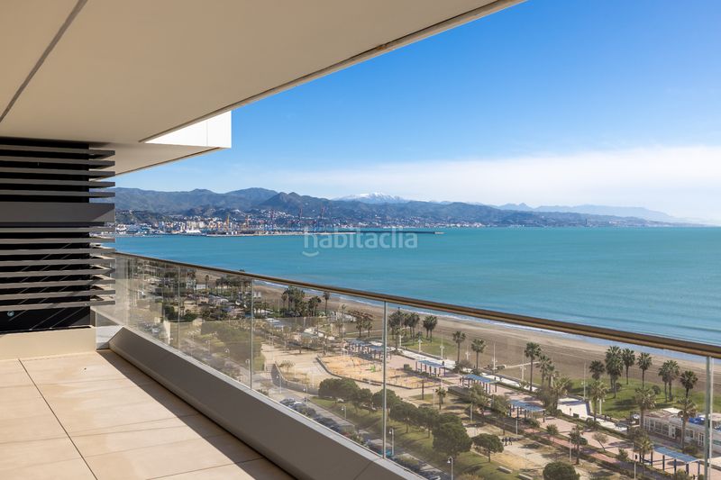 Foto ac78b887-141b-4b25-9c41-6c9326bdd26e. Pis amb calefacció aparcament piscina a Martín Carpena - Torre del Río Málaga