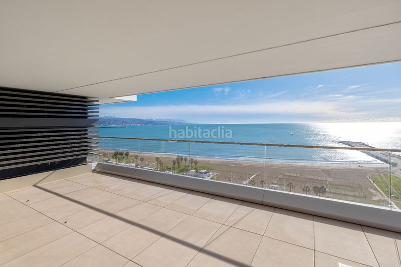 Foto ef4bfdc3-40e4-458d-b1c0-e5e5d82c4b05. Pis amb calefacció aparcament piscina a Martín Carpena - Torre del Río Málaga