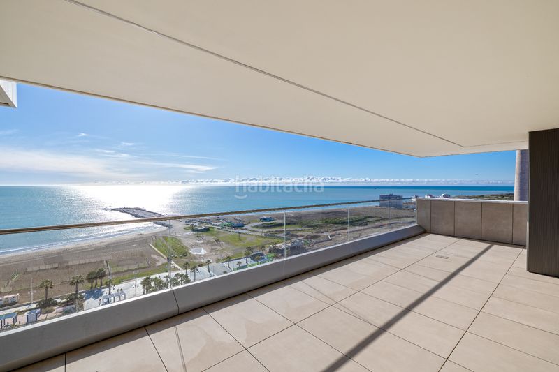 Foto fcf3d6e7-0074-4ccb-badd-d5f18141ee53. Pis amb calefacció aparcament piscina a Martín Carpena - Torre del Río Málaga