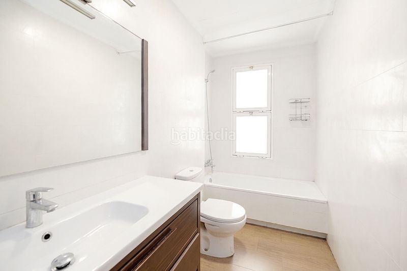 Foto 0a4c88ec-5900-47d2-8566-0082ec64ab07. Pis amb calefacció aparcament a La Malagueta - Monte Sancha Málaga