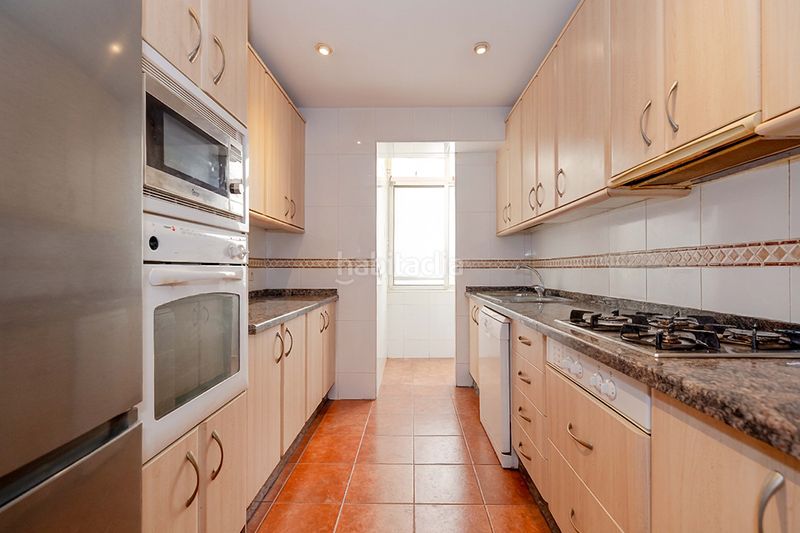 Foto d7e93ae9-2c93-4a75-ab64-c3fec8e5d5e8. Pis amb calefacció aparcament a La Malagueta - Monte Sancha Málaga