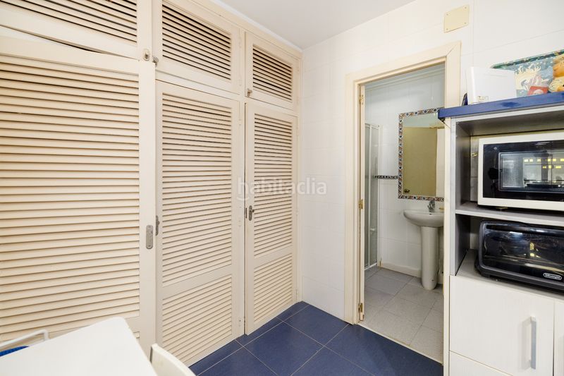 Foto 408ae64a-5a51-4068-b7e3-9cc582a2fb2a. Pis amb calefacció aparcament a Pedregalejo - Morlaco Málaga