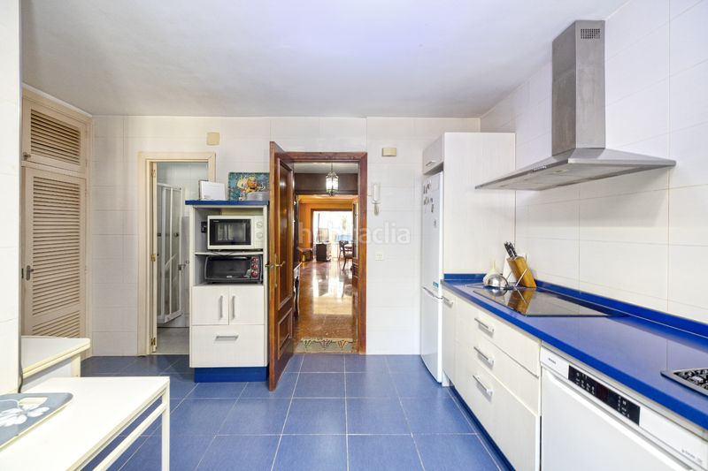 Foto 7036aa2f-902a-4ba7-a917-8700be3fb4c8. Pis amb calefacció aparcament a Pedregalejo - Morlaco Málaga