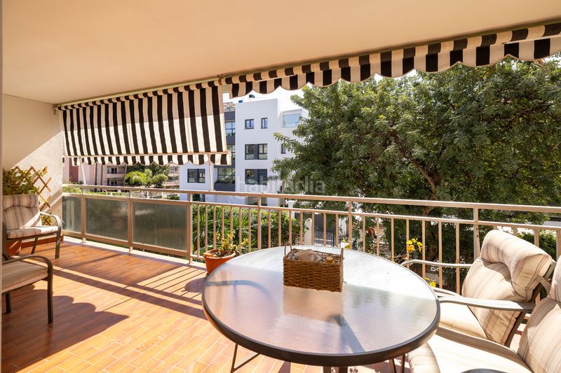 Foto ec4c58f1-f4e3-4c85-9dcf-bab1249e0d7c. Pis amb calefacció aparcament a Pedregalejo - Morlaco Málaga