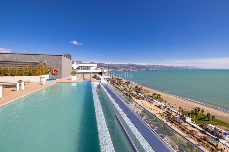 Foto cabcf03d-b37b-4e3a-9dd3-9c816ddd8302. Pis amb calefacció aparcament piscina a Martín Carpena - Torre del Río Málaga