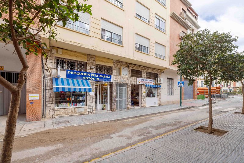 Foto e0d1bc2c-9a8a-4e50-a75f-1e7d551d456d. Pis amb calefacció a La Merced Málaga