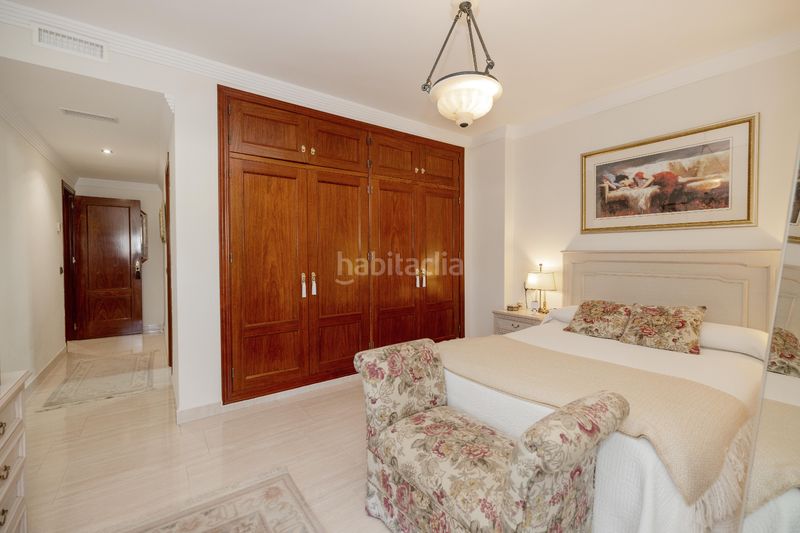 Foto e9842f2d-1163-498e-b77e-95829f79a864. Pis amb calefacció aparcament piscina a Olletas - Sierra Blanquilla Málaga