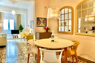 Flat  Calle salamanca. Venta de piso en el molinillo -licencia vacacional