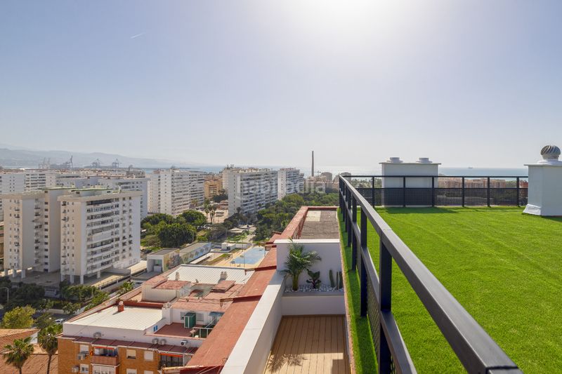 Foto d5de3b32-dd09-4a39-acb4-d25ac8965546. Àtic amb calefacció a Los Guindos - Parque Mediterráneo - Santa Paula Málaga