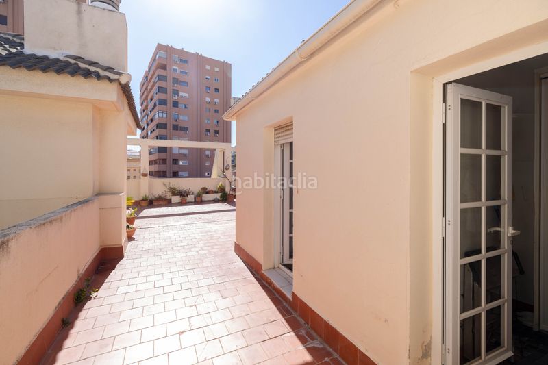 Foto a6240138-96ca-4b91-8375-3998e114790a. Àtic amb calefacció aparcament a La Malagueta - Monte Sancha Málaga