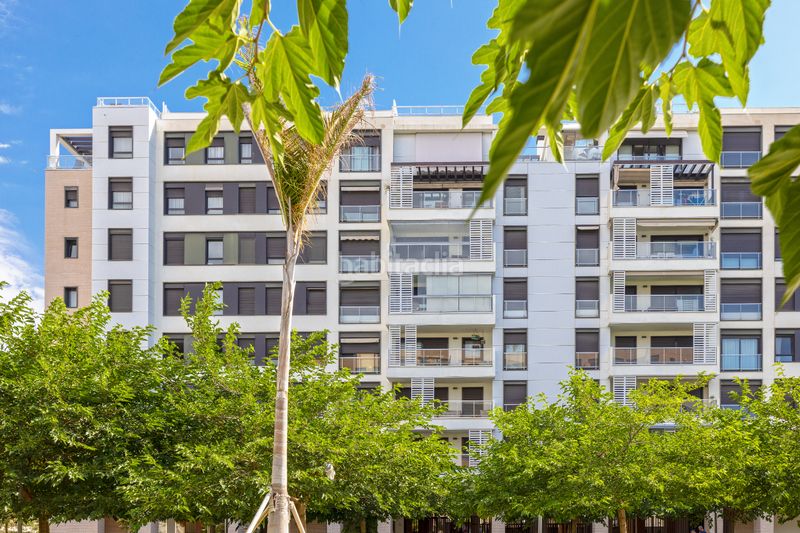 Foto 4fa24d3a-6f4e-4469-92a7-5d5752906f06. Pis amb calefacció aparcament piscina a Paseo Marítimo Oeste - Pacífico Málaga