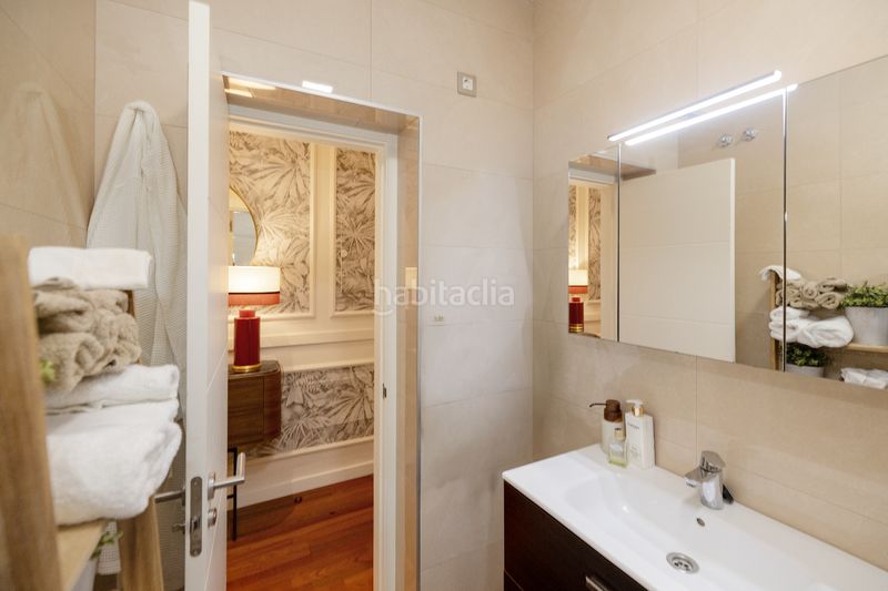 Foto 3d039334-6a5d-45e8-aea5-eb9e9ba21cd7. Pis amb calefacció a Centro Histórico Málaga