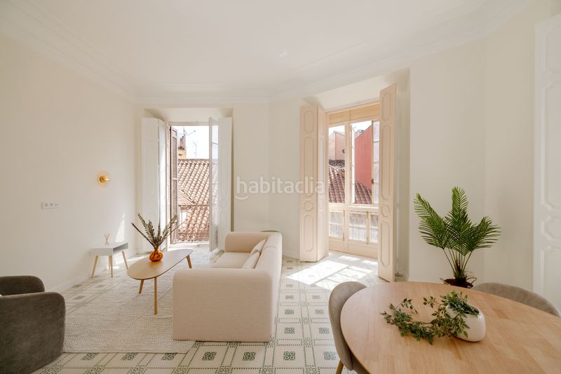 Foto 5c3a9ed1-e303-4d5f-bf33-75f9ad0d0e46. Pis amb calefacció a Centro Histórico Málaga