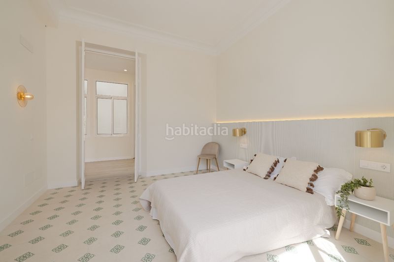 Foto adbec48f-d164-4e08-86a4-479b2e6e21f7. Pis amb calefacció a Centro Histórico Málaga