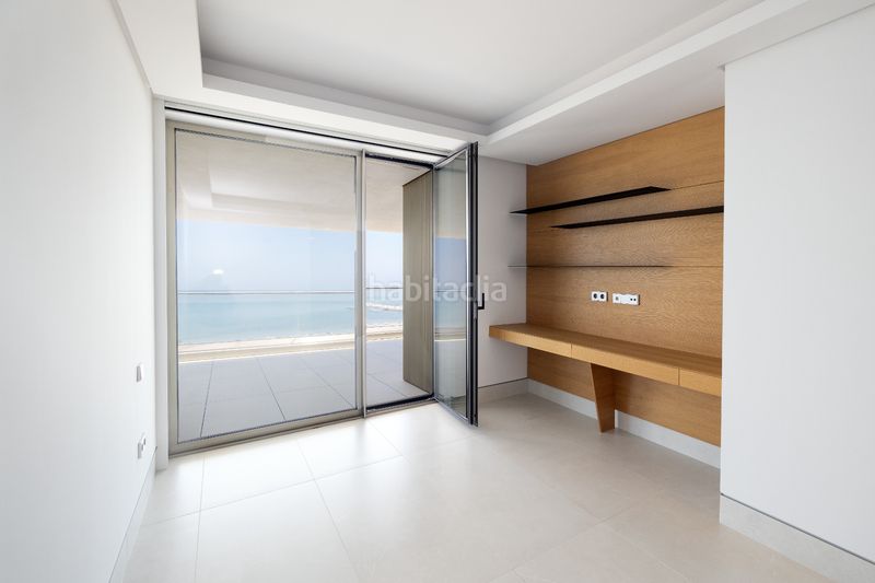 Foto b871813d-1336-4b33-8d04-52cf74f2b0a7. Pis amb calefacció aparcament piscina a Martín Carpena - Torre del Río Málaga