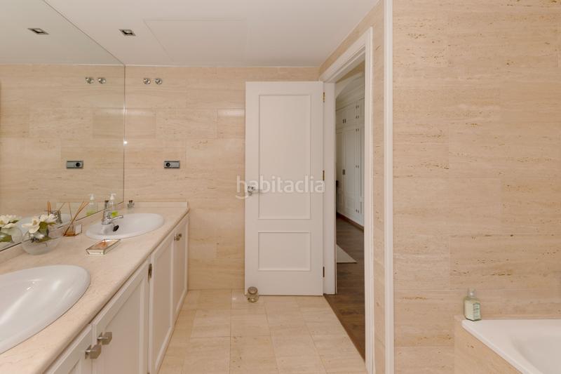 Foto 33d8f39e-d18b-40e4-9524-2eb118b6662c. Chalet  pareado en Limonar- vistas espectaculares en Málaga