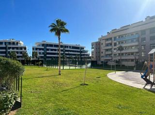 Pis a Los Álamos. Piso de 3 dormitorios en torremolinos