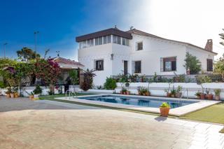 Chalet in Santa Isabel. Venta chalet independiente en puerto de la torre