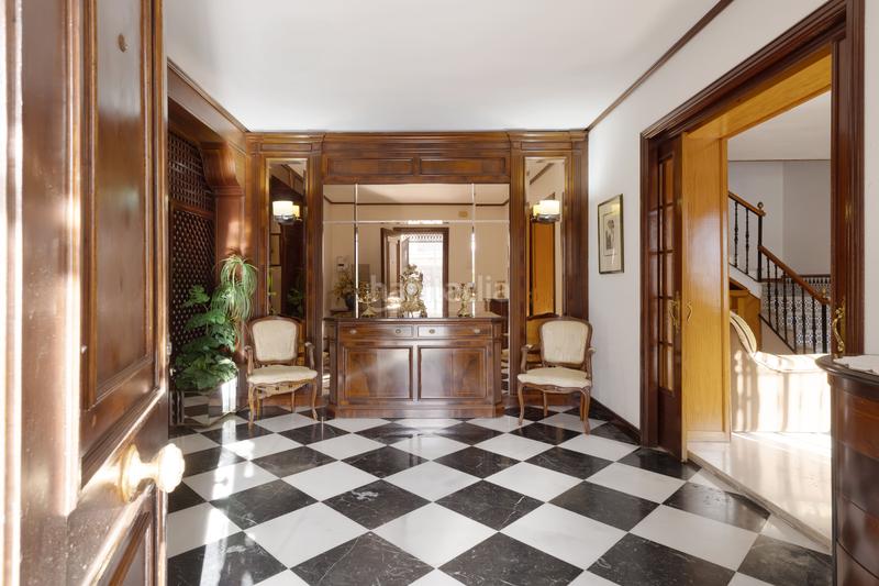 Foto 2f4b3f87-46b7-4fda-b22f-f4b38a12f21d. Chalet venta chalet independiente en puerto de la torre en Málaga