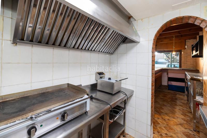 Foto 10671cec-0a7f-41c0-ab50-656584e84408. Local commercial dans Los Guindos - Parque Mediterráneo - Santa Paula Málaga