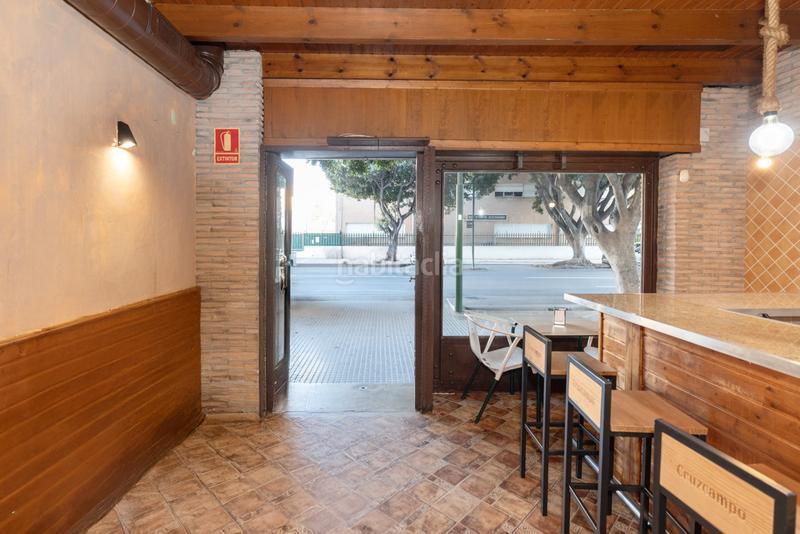 Foto 848f1b98-ea2a-4ed2-ab91-e11952ca95c8. Local commercial dans Los Guindos - Parque Mediterráneo - Santa Paula Málaga