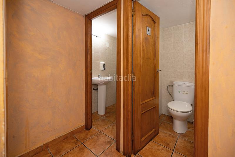 Foto b46f2f94-dc0b-4f28-8a57-721fe5e9ff16. Local commercial dans Los Guindos - Parque Mediterráneo - Santa Paula Málaga