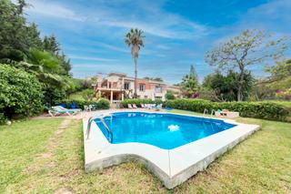 Casa en Cortijo de Maza - Finca Monsalvez - El Olivar. Venta de villa de lujo en churriana
