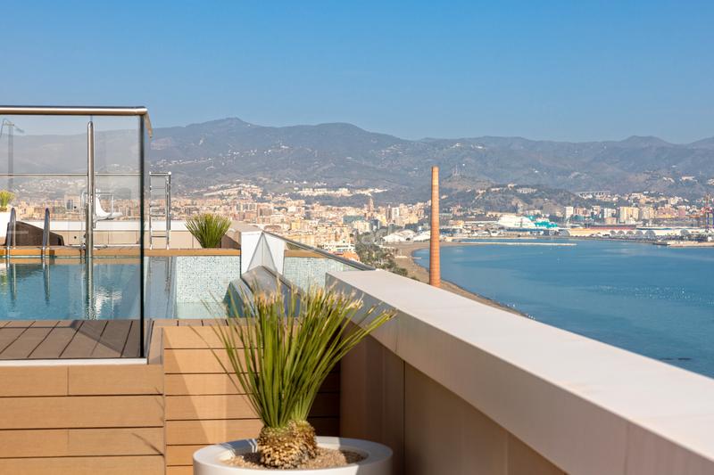 Foto 1a6bc316-6c0d-4a14-8696-68caeb91af78. Appartamento con riscaldamento parcheggio piscina in Málaga