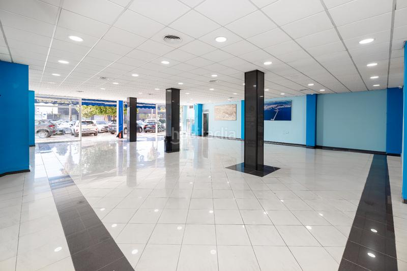 Foto b62d46f8-5685-4c99-97d6-6f8a067bdbb0. Local comercial venta de local en av. velazquez en Málaga