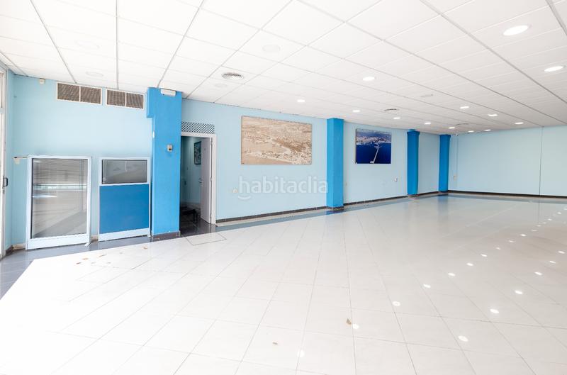 Foto be824ccc-3b5e-4e14-ba6b-017201e92e0a. Local comercial venta de local en av. velazquez en Málaga