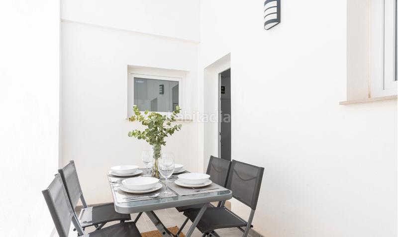 Foto 21290a5d-9df8-49af-ae7e-6600765742a8. Edifici a El Palo Málaga