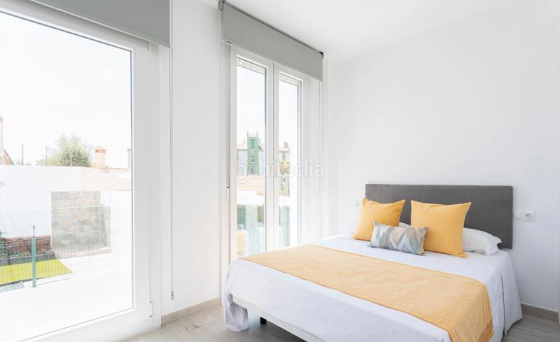 Foto d2b74ac2-1f85-4d02-920e-700f38d2ec33. Edifici a El Palo Málaga