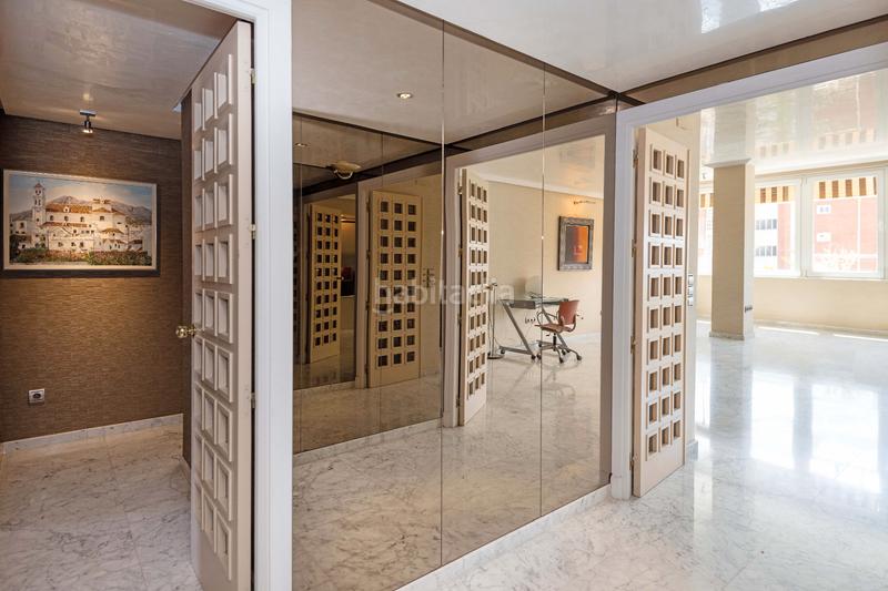 Foto 70c30fc7-784e-4c9d-96db-2f4e7b7a2ef8. Appartement avec parking dans La Malagueta - Monte Sancha Málaga