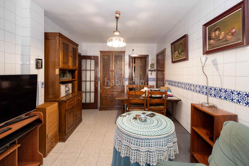 Foto e2cb1817-c9ff-400a-9adb-5ee88f8446c7. Piso se vende piso en avenida andalucia. en Perchel Norte Málaga