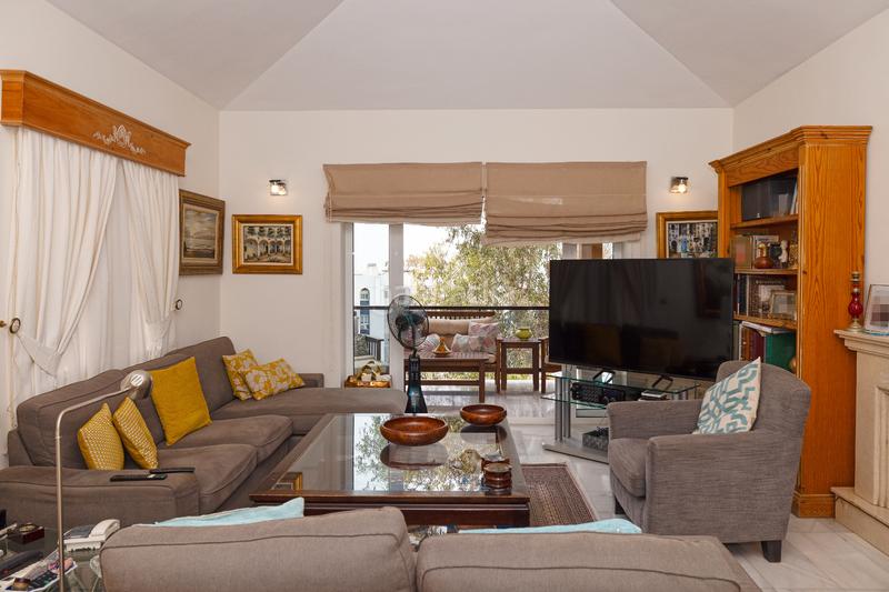 Foto 5e051f3b-b628-43d7-97d0-36a3a3f6a909. Chalet venta de chalet independiente en El Candado en Málaga