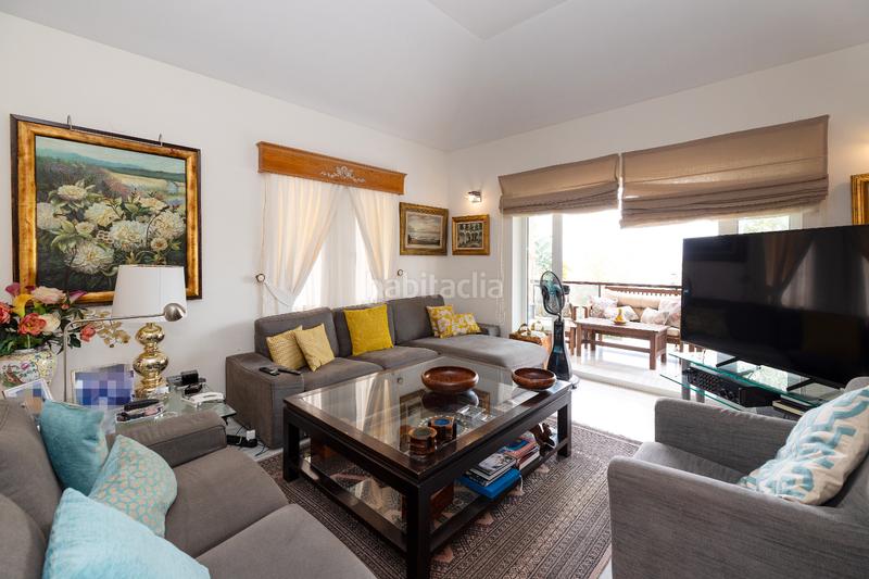 Foto 744b190a-6375-4966-aa84-1b30898dbf76. Chalet venta de chalet independiente en El Candado en Málaga