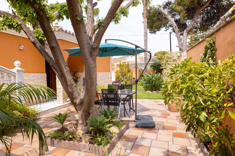 Foto b571ce2c-ceba-431a-8fee-3b3335851bcb. Chalet venta de chalet independiente en El Candado en Málaga