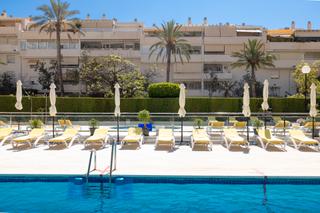 Etagenwohnung en Calle sierra de grazalema 33. Venta de piso en limonar - urbanizacion piscina