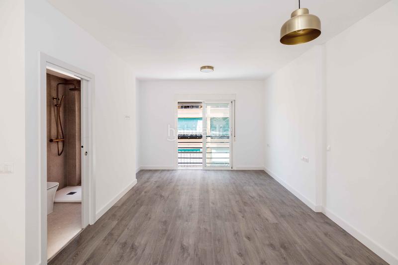 Foto 84eeabb0-42fe-4afc-b4b2-6b7ad14b2b2d. Estudio venta de estudio en zona los castillejos en Málaga