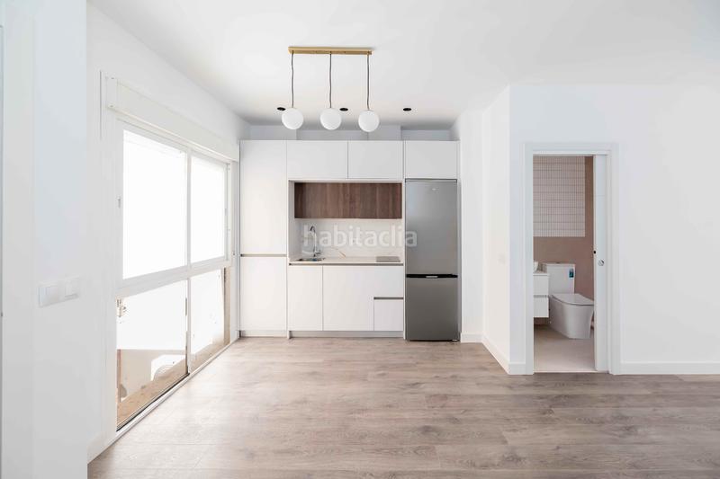 Foto af5878fc-7d85-4e9f-a038-020ba135a078. Estudio venta de estudio en zona los castillejos en Málaga