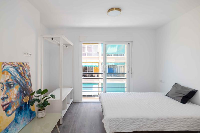 Foto a98353ec-e3d9-475a-9ec5-e8207e12f6b7. Estudi amb calefacció a Los Castillejos - La Trinidad Málaga