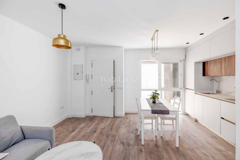 Foto d0c51df3-0b43-4c41-b54d-bd69088d7609. Estudi amb calefacció a Los Castillejos - La Trinidad Málaga