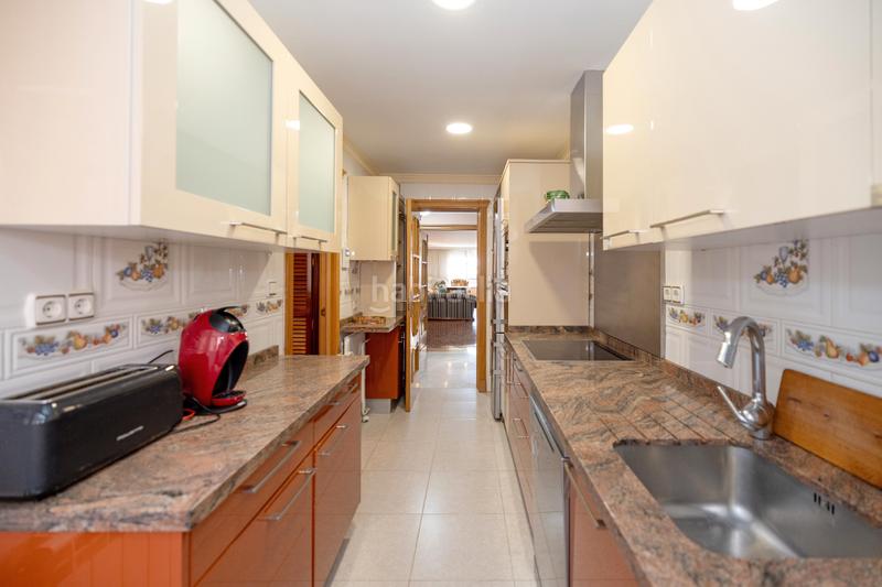 Foto 9f7515b6-5846-44bf-8b3d-e360cd1d4a78. Flat with parking in La Malagueta - Monte Sancha Málaga