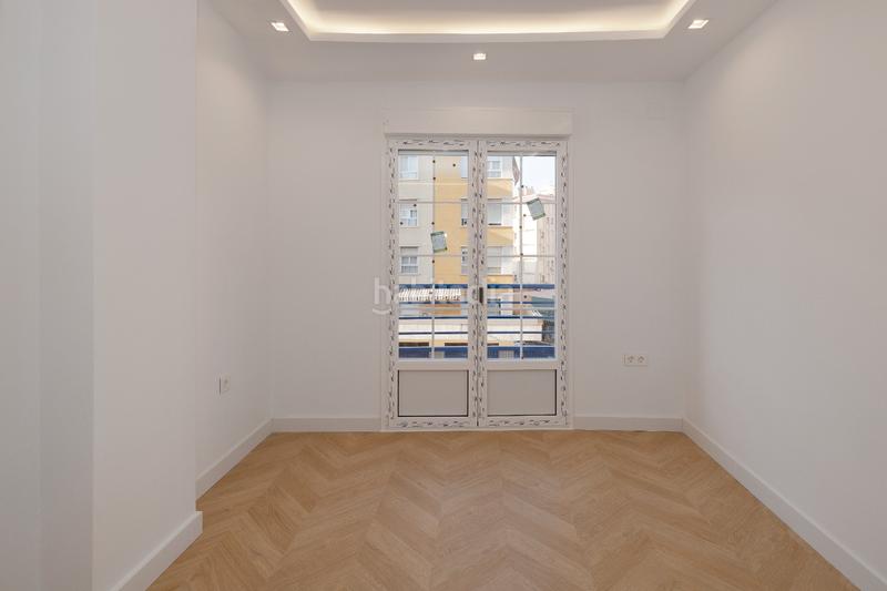 Foto 0177a42e-a19f-456d-93d8-d51a8d49e1d4. Apartament amb calefacció aparcament a Los Castillejos - La Trinidad Málaga