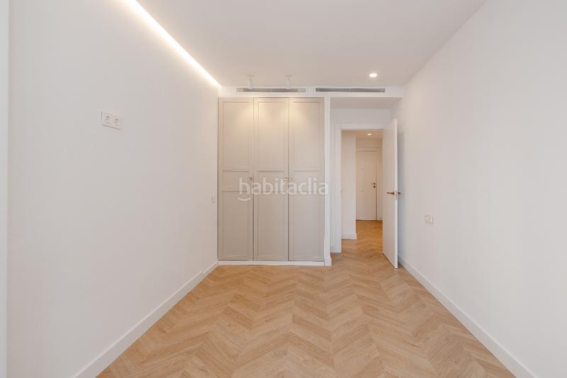 Foto 360b8451-dad6-402a-8b50-1e8ceff7a538. Apartament amb calefacció aparcament a Los Castillejos - La Trinidad Málaga