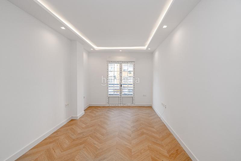Foto 60ebdde0-f1d1-446f-873d-0264e859f6e4. Apartament amb calefacció aparcament a Los Castillejos - La Trinidad Málaga