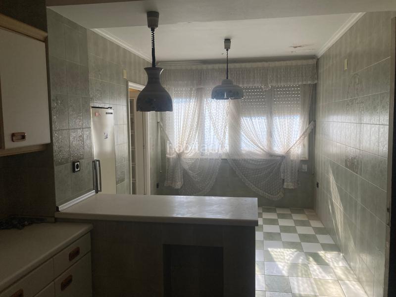 Foto 517e629b-9315-49a5-bdbe-b98d7470dbf0. Pis a carrer cervantes 18 a Onil